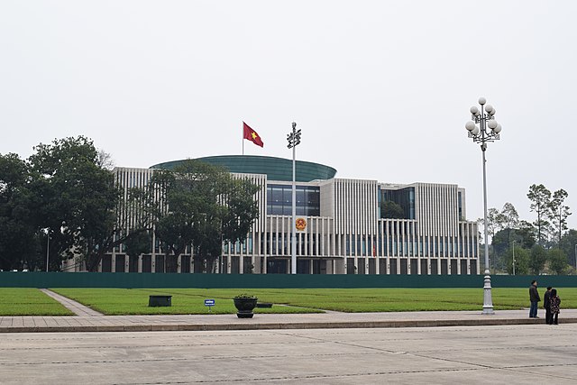 Vietnam_Parliament_(39592418324)